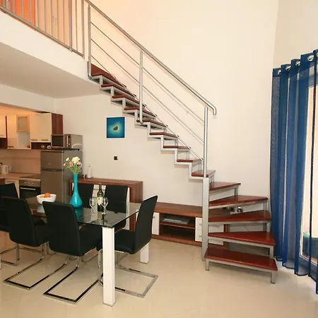 Ruzmarinka 4* Appartement Baška